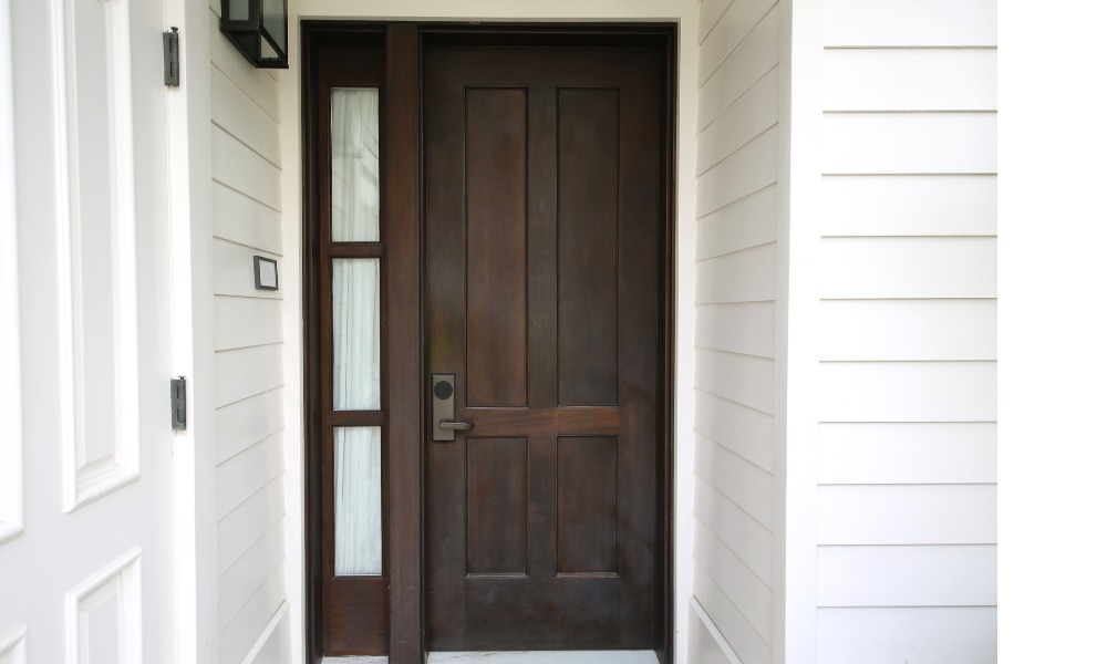 Wood door with one sidelight